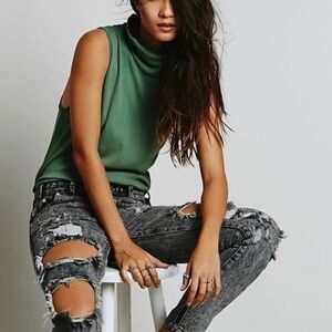Free People La Livin 90210 Muscle Tee Mock Neck Wide Armhole Green 100% Cotton X